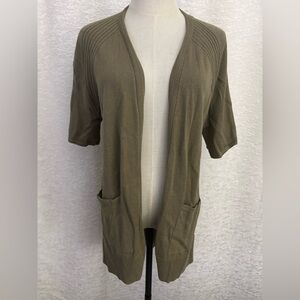 NWOT H by Halston Khaki Knit Top Size XS